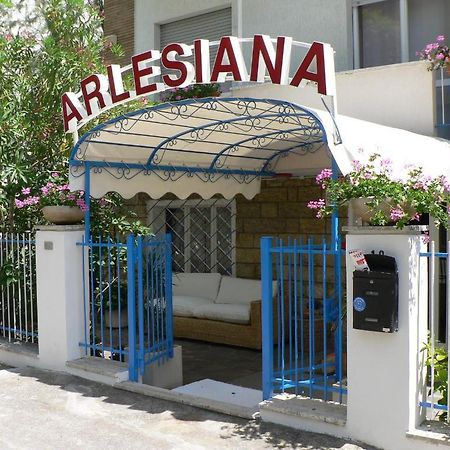 Hotel Arlesiana Rimini Exterior photo
